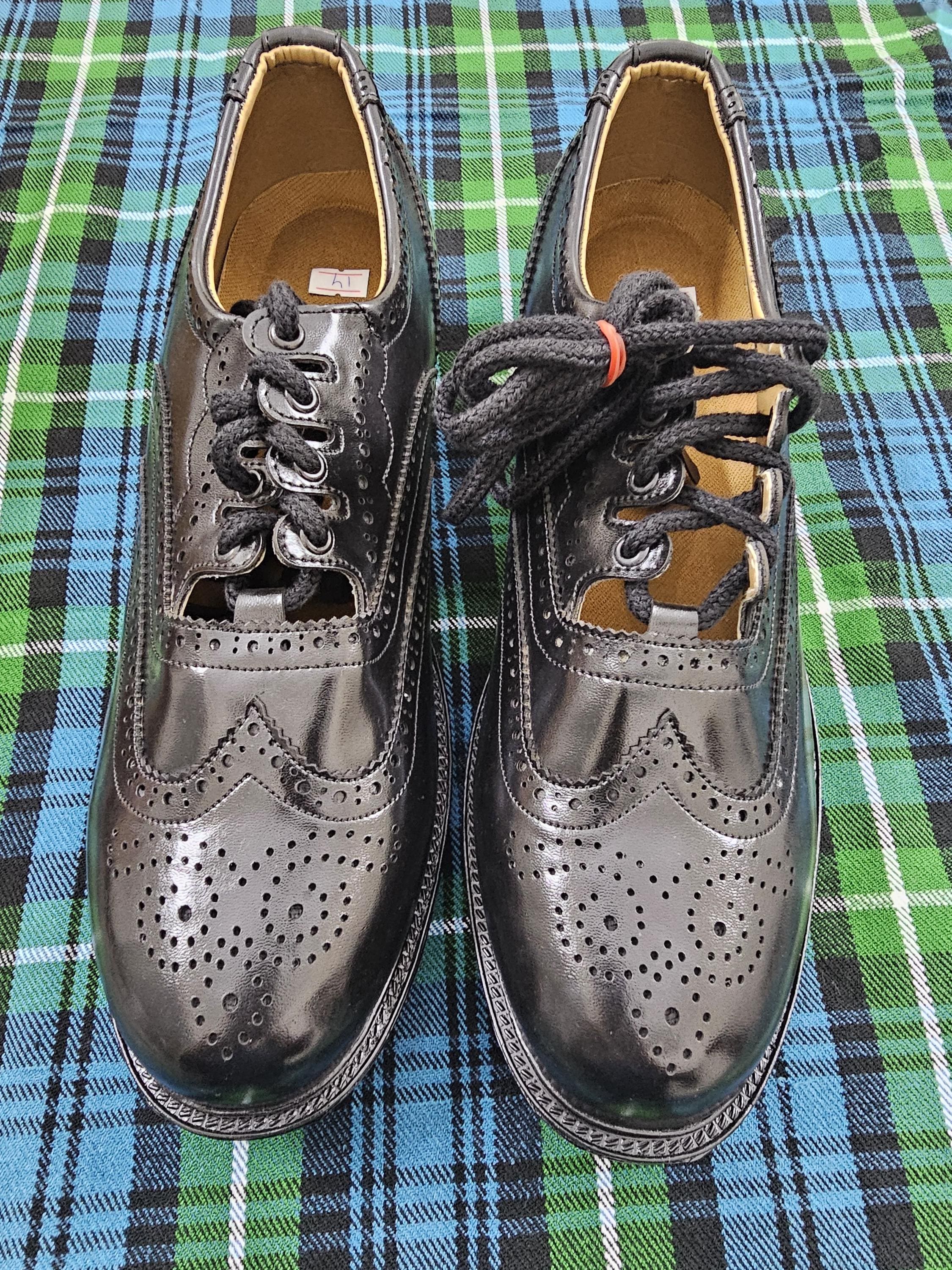 Tricker’s Ghillie shoes Trickers Leather Shoes M6399 Ghillie Brogue Used STOC-0 | eBay