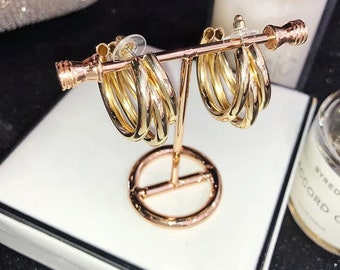 Metal Elegant Hoop Earring Woman New Vintage Geometric Statement Earrings Jewelry Accessories Gift2024