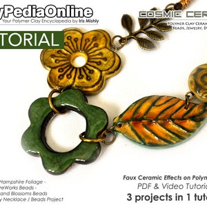 Può includere: Una collana fatta a mano in pasta polimerica con ciondoli a forma di fiori e foglie. La collana presenta un fiore color oro, un ciondolo verde a forma di fiore e un ciondolo a forma di foglia arancione e verde. L'immagine include anche il testo "Tutorial".