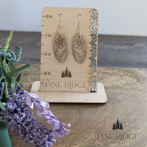Boho Floral Earrings - Wooden Earrings - Oval Earrings - Laser Engraved - Wildflower Earrings