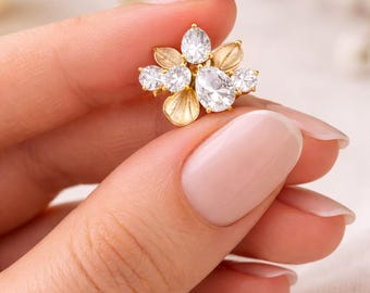 18ct Gold & Silver Stud Earrings: 14mm Floral Design in Luxury Gift Box Included