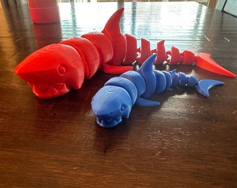 Jointed 3D Printed Shark Sculpture - Flexible Posable Ocean Home Décor