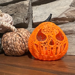 かぼちゃのハロウィンホームデコレーション - ティーライトデザイン - カスタムかぼちゃキャンドル - ユニークな秋のランプデコレーション - ジャックオーランタンランプライト - かぼちゃライト