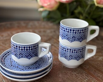 LOT DE 6 tasses et sous tasses en porcelaine chinoise SAC french