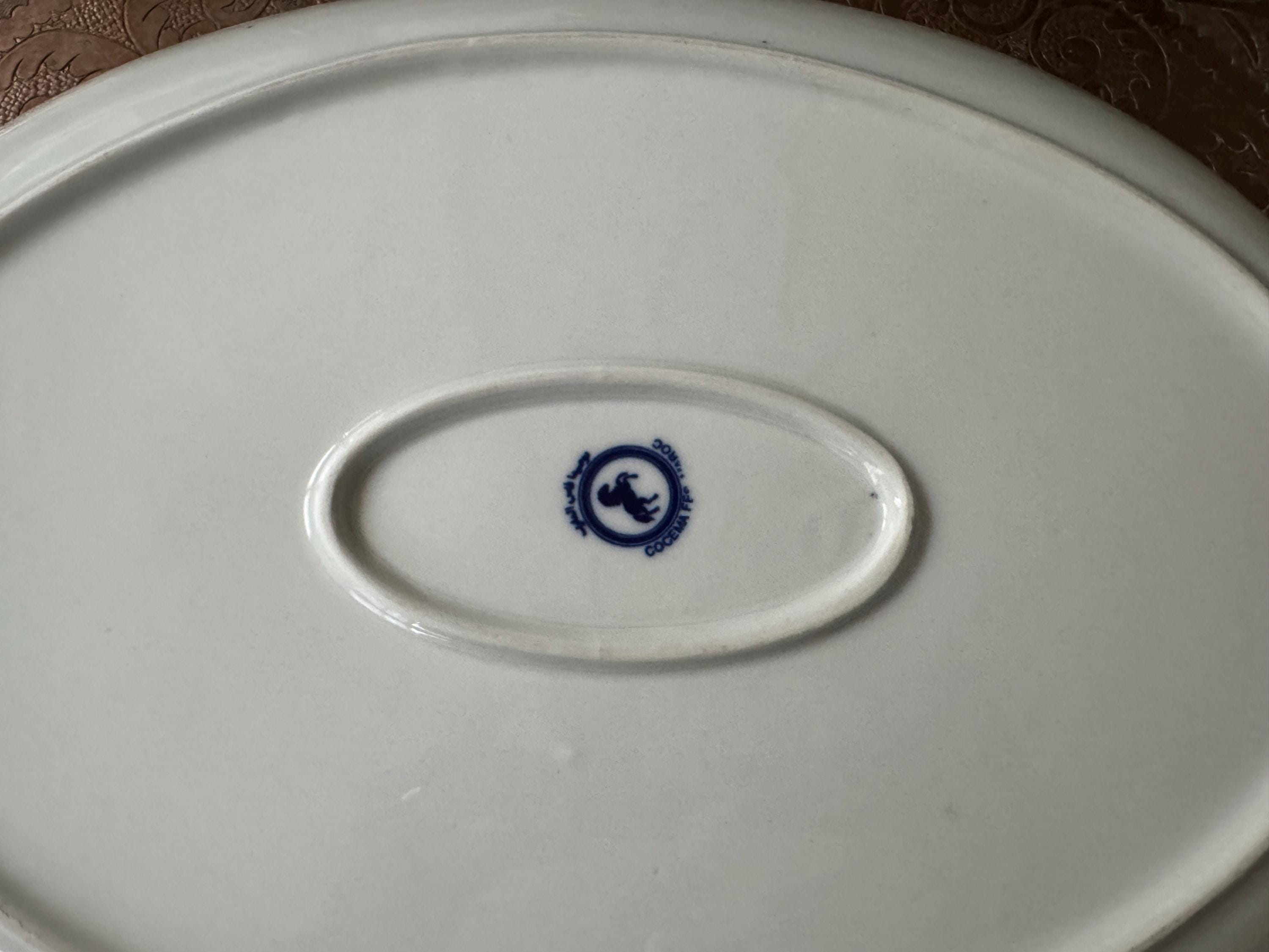 PLAT OVALE PORCELAINE A FEU 33X23.5X6