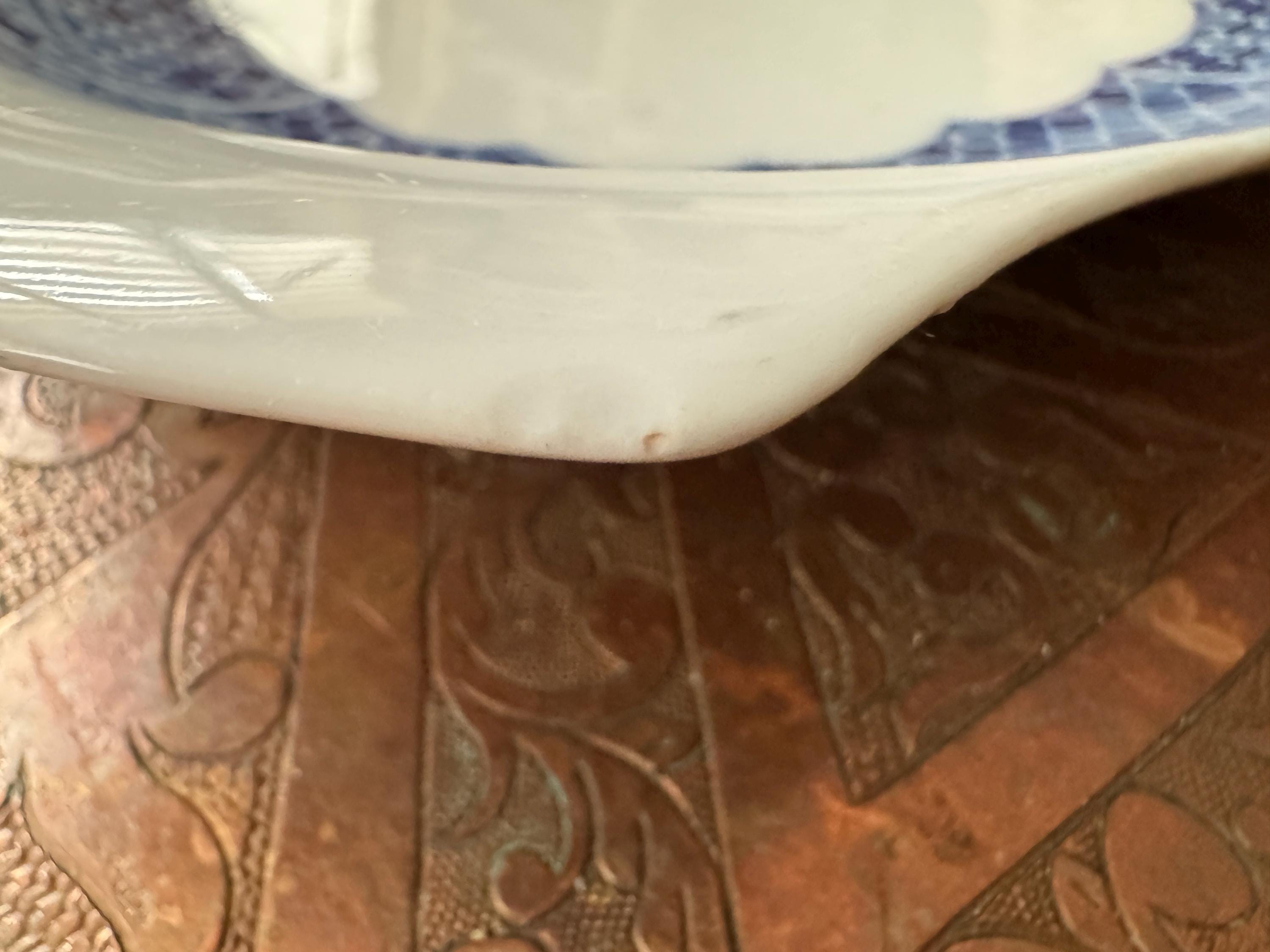 Plat ovale longueur 37 cm porcelaine COCEMA de Fès, Maroc, bleu de Fès