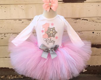 Snowflake Tutu Outfit Pink and Silver, 1st First Birthday Baby Girl, Winter Onederland Party, Personalized Bodysuit, Headband Or Mini Crown