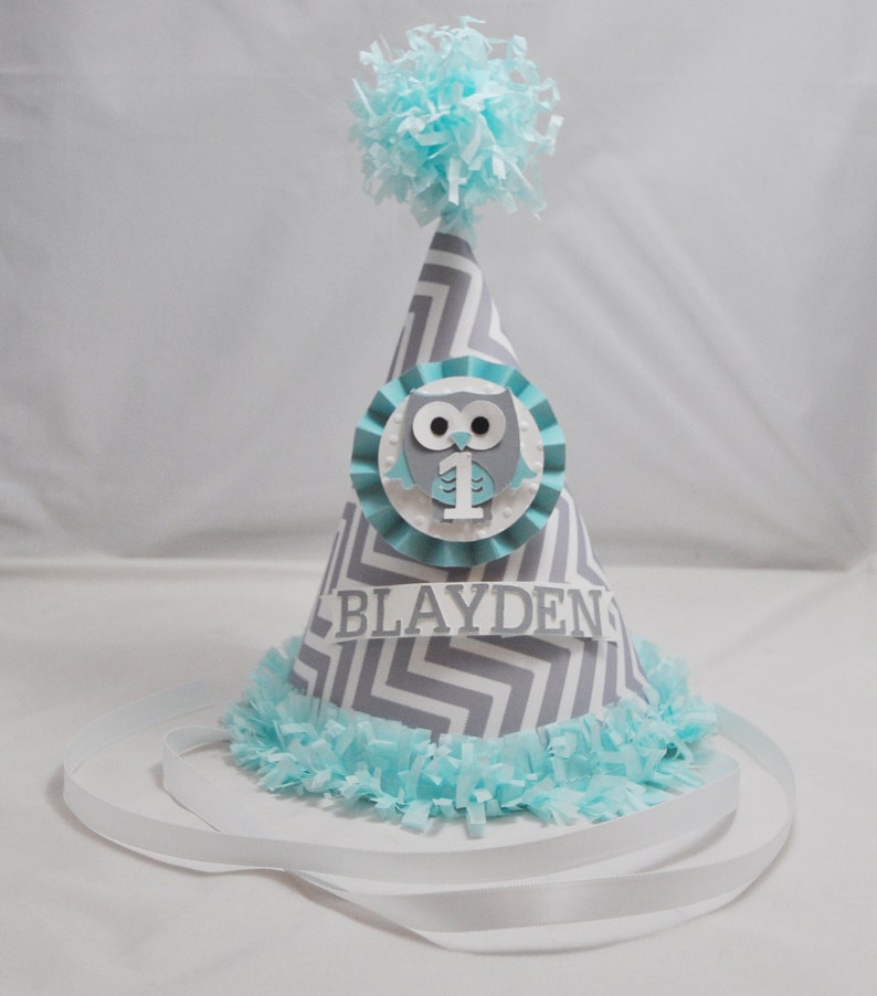 Boy Owl Shirt & Personalized Party Hat Set, Look Whoo's Turning 1,Toddler Baby First Birthday Smash Cake Photo Props, Woodland Forest Friend bild 3