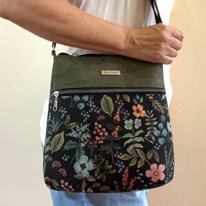 Bolso bandolera de corcho y tela, tela Amalfi de lona de papel de rifle, bolso bandolera floral, bolso con cremallera, hipster de tela y corcho