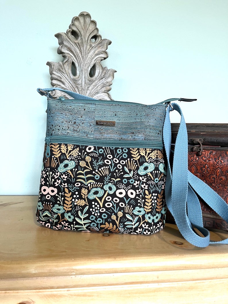 Cork Crossbody Bag, Rifle Paper Canvas Fabric, Floral Crossbody Purse, Zippered Bag, Fabric and Cork Hipster, Fabric Purse image 3