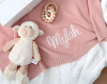 Gepersonaliseerde babynaamdeken, geborduurde babydeken, aangepaste babycadeau, kraamcadeau, pasgeboren babycadeau, deken met monogram