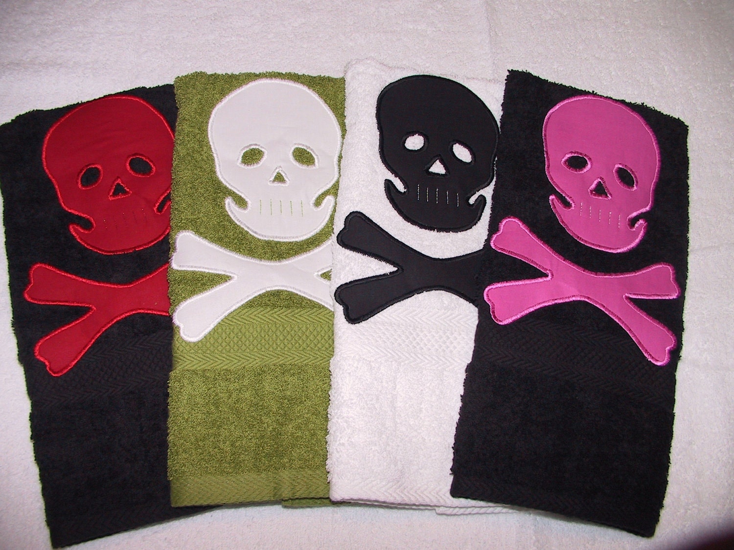 Skull and Crossbone Bath Towel/many Colors and Soft Towel/hand Etsy