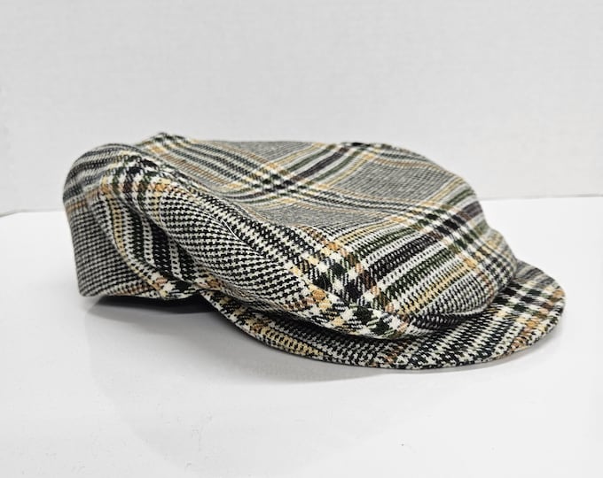 Plaid Flat Cap: Deadstock Wool Fabric, Handmade Vintage Style- Size M