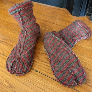 Split Toe House Slippers / Cozy Tabi Socks / Calf-High / Wool / Made-to-order Striped