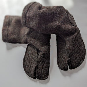 Split Toe House Slippers / Cozy Tabi Socks / Calf high / Wool USW 10-11/M 8.5-9.5 EU 42-43.5 image 2