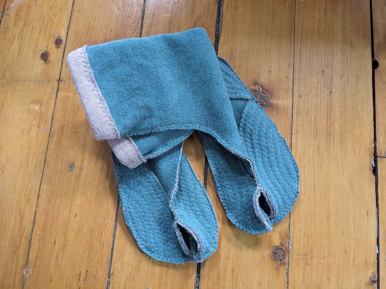 Split Toe House Slippers / Cozy Tabi Socks / Calf-High / Wool / Made-to-order image 10