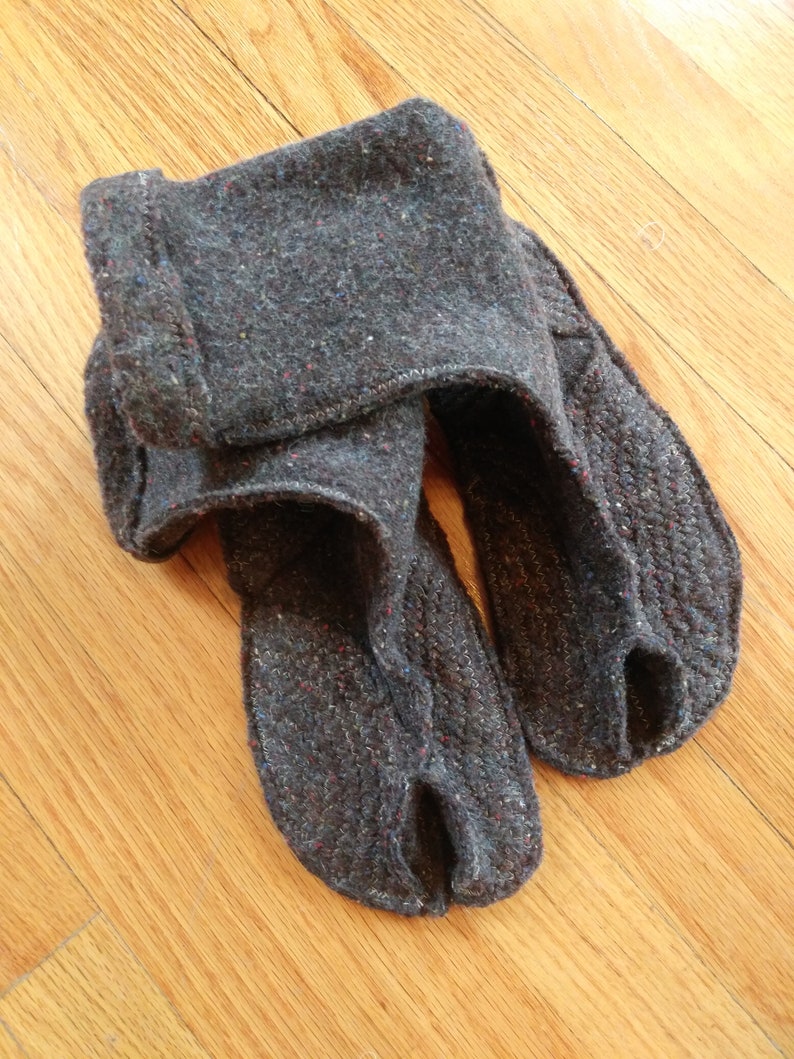 Split Toe House Slippers / Cozy Tabi Socks / Calf-High / Wool / Made-to-order Brown w Flecks