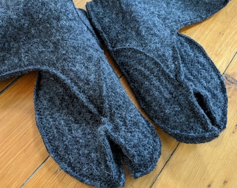 Split Toe House Slippers / Cozy Tabi Socks / Calf-High / Wool / US M 10.5-12 Euro 44-46