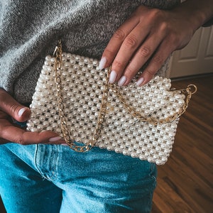 Mini bolso de perlas – Bolso acrílico hecho a mano – Elegante bolso de mano blanco de regalo