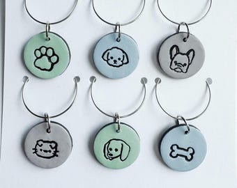 Dog and Cat Wine Charms Set – Paw Print, Bone & Pet Faces – Handmade  Drink Markers – Gift for Dog Lovers, Cat Lovers, Pet Owners