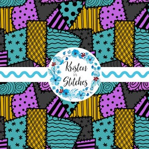 Könnte beinhalten: Ein Patchwork-Design mit verschiedenen Formen und Mustern in Türkis, Lila, Gelb, Schwarz und Grau. Das Design umfasst Punkte, Streifen und Kreuzschraffuren, mit dem Text "Kristen in Stitches" in einem Blumenkranz.