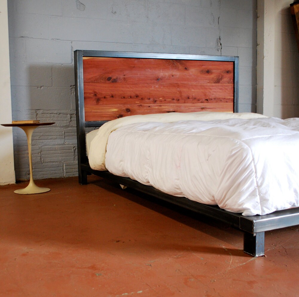 Kraftig plataforma cama con cabecero de cedro de Tennesee | Etsy