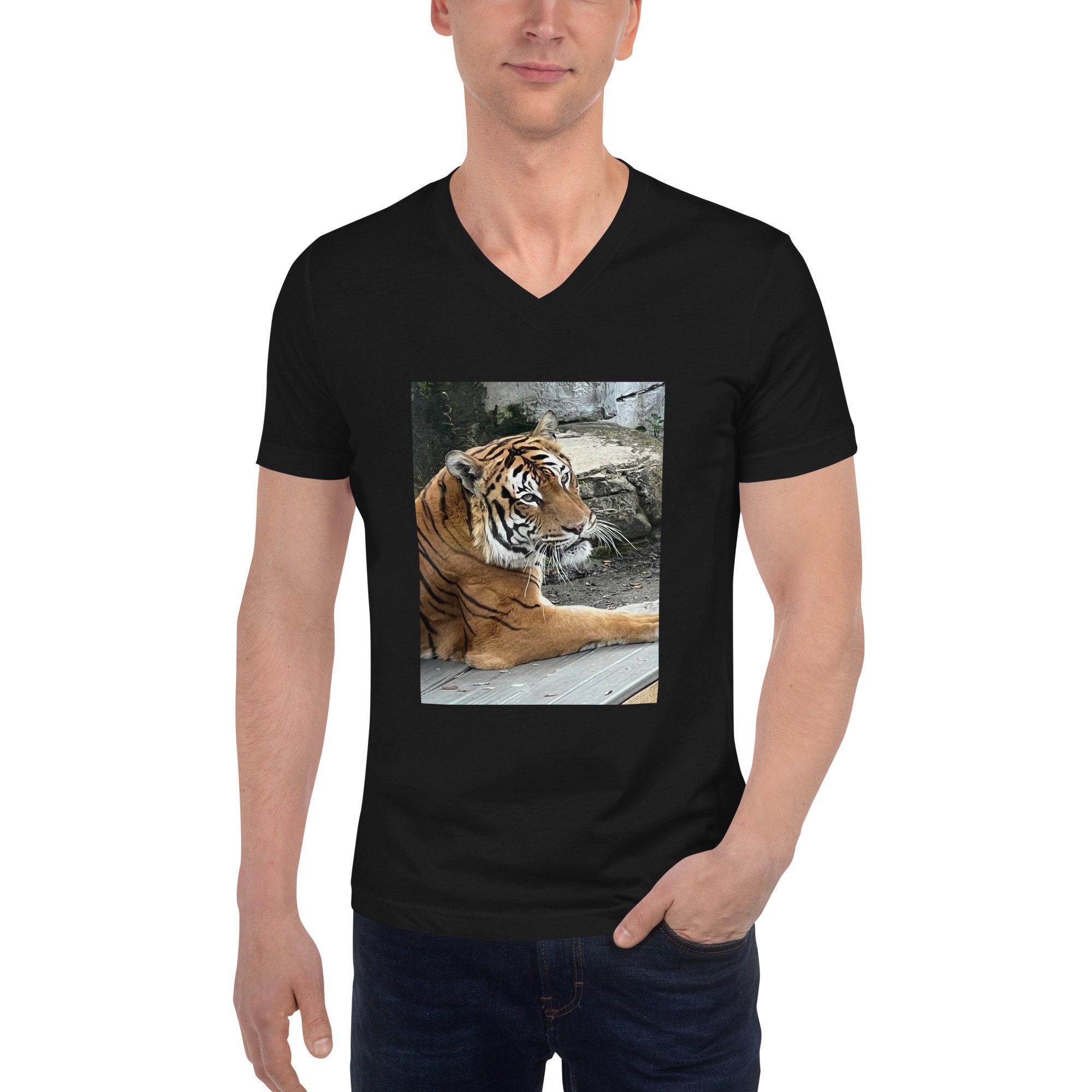 【CPGN STUDIO】Valiant Tiger Short Sleeve T-shirt Tiger Short Sleeve V-neck Cotton T-shirt *ON SALE* - Etsy