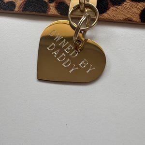 Олар кезекпен аяқталады, ер адам сперматозоидты жалайды