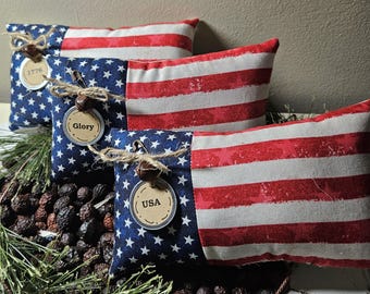 Handgemaakt kussen met Americana-vlag: patriottische komvuller met jinglebell