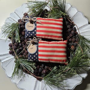 2 Patriotic Primitive Farmhouse Americana FLAG July 4 USA - Liberty - 1776 - Bowl Filler Ornie Ornament Tuck Mini Pillow Shelf Sitter Décor