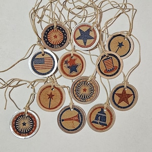 12 ÉTIQUETTES patriotiques primitives en détresse 4 juillet ÉTIQUETTES PETITES ÉTIQUETTES de 1 1/4 po.