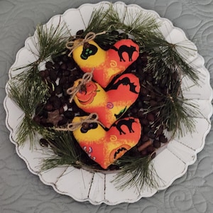 3 Fall Seasonal Halloween Bat Cat JOL Skeleton Orange Heart Bowl Fillers Ornies Ornaments Tucks Tiered Tray Tablescapes Accent Displays