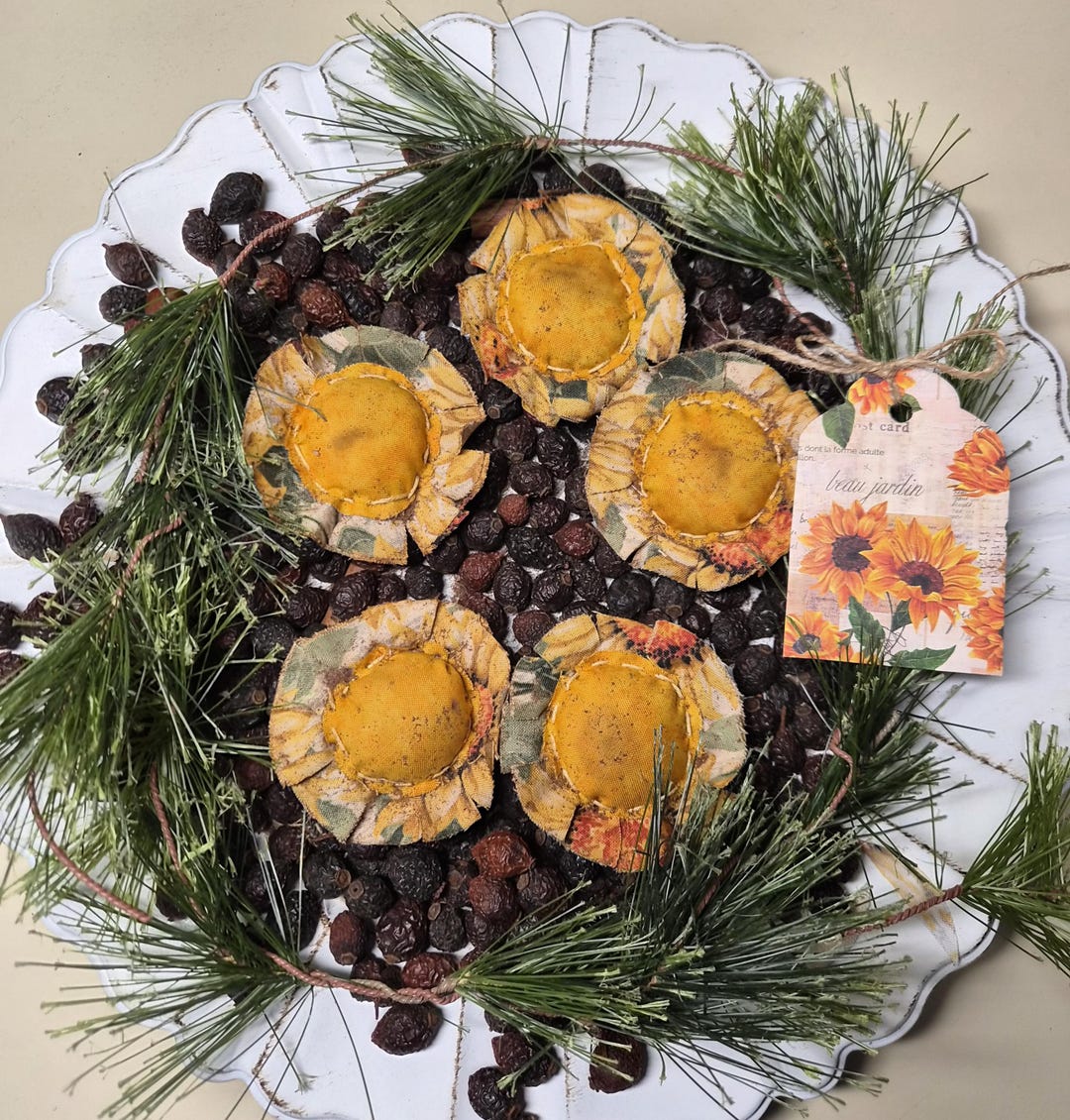 Primitive Farmhouse Sunflower Bowl Fillers - Grunged Ornies, Set of 5 ...
