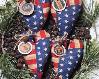1 Primitive Americana Heart Ornament: Grungy - 4th of July PATRIOTIC Bowl Filler