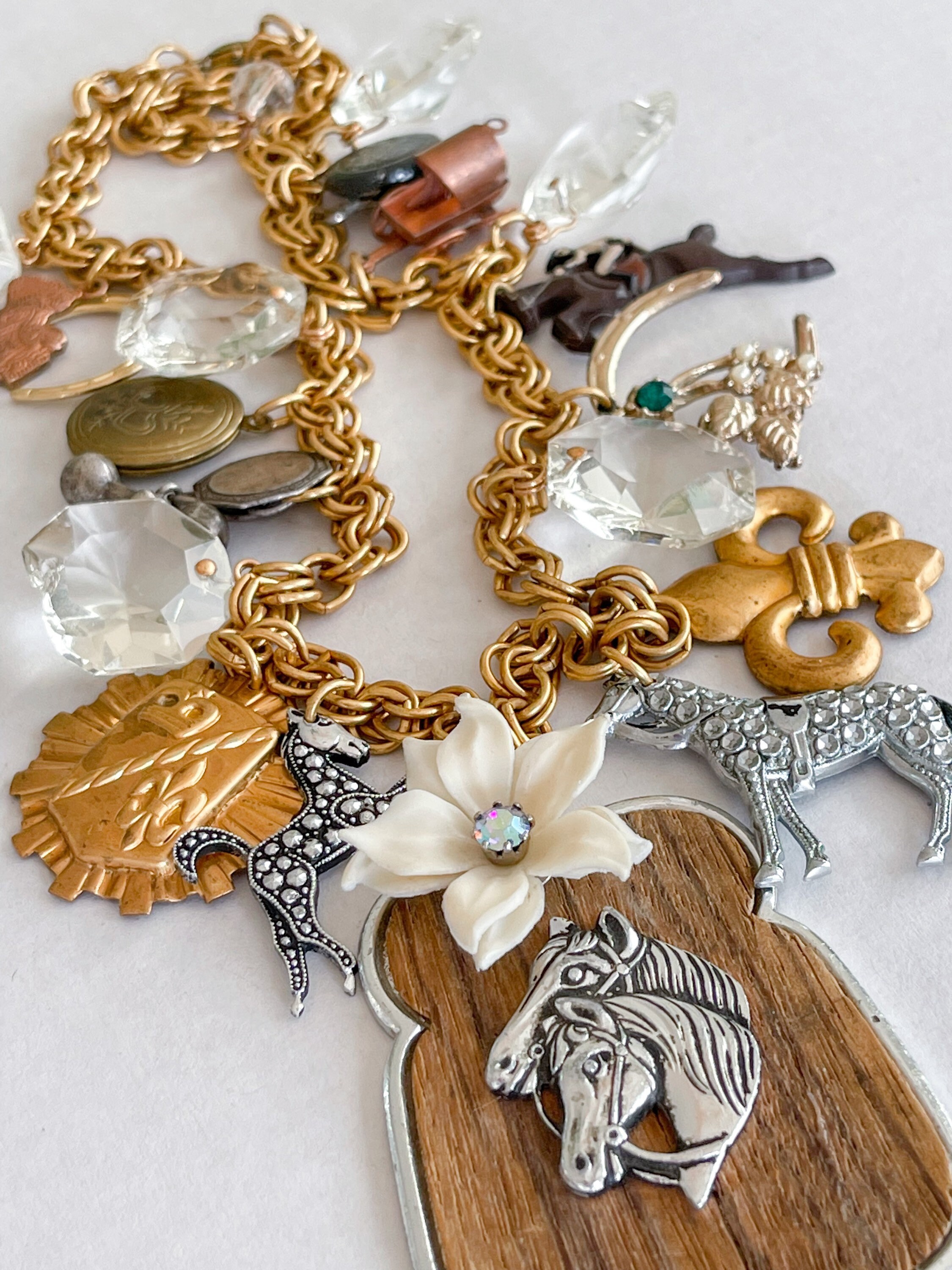 Curio jewelry deals