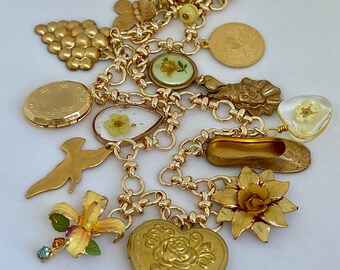 Goudsbloem - een vintage charmeketting