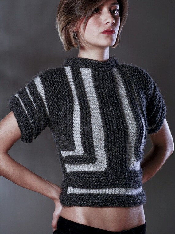 Aero sweater sales