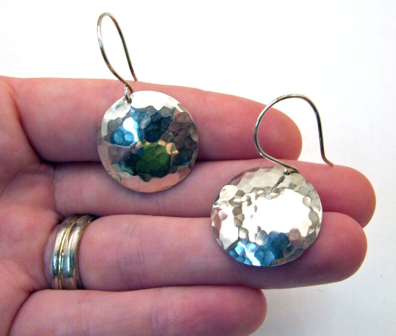 SEXY SATURN Hammered Sterling Silver Earrings, 1 inch Round Discs on Handmade Earwires image 4