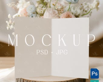 Modello di biglietto aperto piegato, modello PSD di biglietto di auguri o invito interno, modello di biglietto da lettera 11x8,5