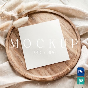 Quadratisches Kartenmodell, Boho Einladungskarte Mockup, quadratisches Postkarten-Dekor Mockup PSD, Hochzeitseinladungsvorlage PSD, Grußkarte Mockup