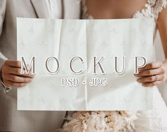 Maqueta de periódico de boda, plantilla PSD de papel plegado, maquetas de revistas grandes