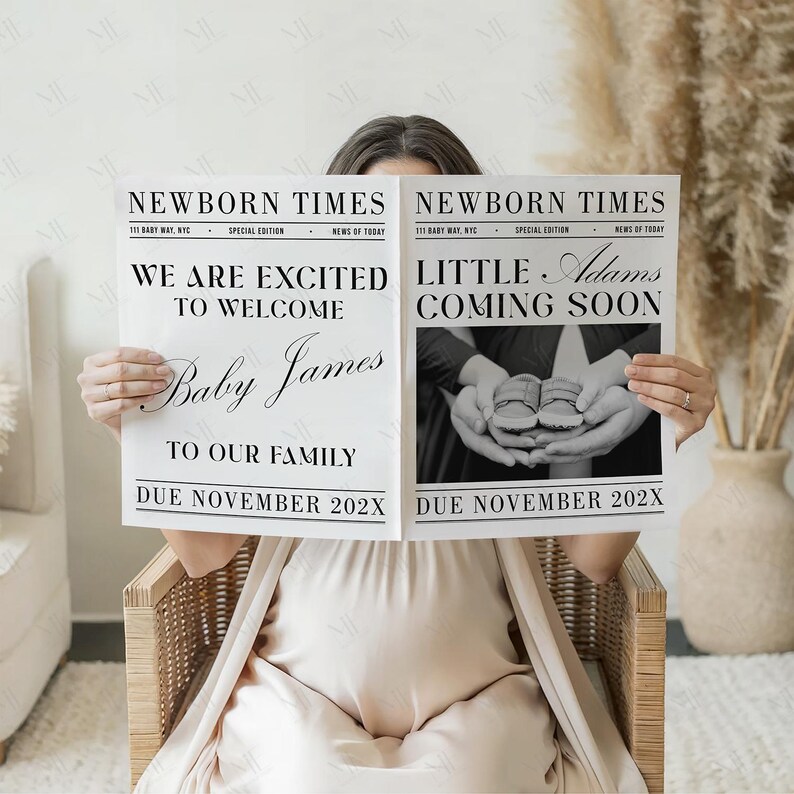 Puede incluir: Una persona sostiene dos anuncios estilo peri&oacute;dico. El anuncio de la izquierda dice "WE ARE EXCITED TO WELCOME Baby James TO OUR FAMILY DUE NOVEMBER 202X." El anuncio de la derecha dice "LITTLE Adams COMING SOON DUE NOVEMBER 202X."