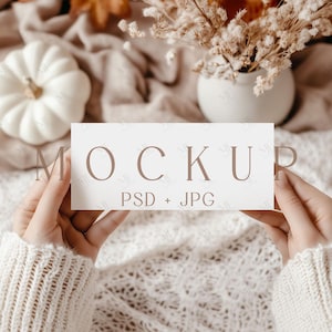 Maqueta de tarjeta de regalo de otoño con estilo boho, maqueta de boleto y certificado para fiesta de Halloween, maqueta de vale de vacaciones, maqueta de tarjeta de regalo festiva con estilo boho, objeto inteligente