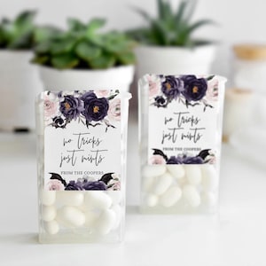 Étiquettes cadeaux gothiques d'Halloween pour bonbons à la menthe, Stickers cadeaux d'Halloween à la menthe, Autocollants effrayants de remerciement, Étiquette Not Tricks Just menthes