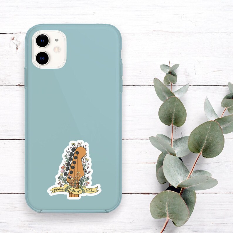 Gitaarsticker bloemen, je hoort ergens waar je je vrij voelt, vinylstickers, waterflesstickers, gitarist cadeau, cadeau gitarist, cadeau gitarist - S329 afbeelding 4
