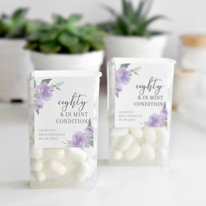 Lila Geburtstags-Gastgeschenke in Minze, 80er Jahre Geburtstagsgeschenke mit Blumen, achtzig und in neuwertigem Zustand, personalisierte Geburtstagsgeschenke für Frauen