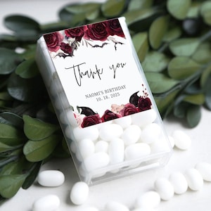Étiquettes de faveur de fête d'anniversaire d'Halloween pour des bonbons à la menthe, autocollants gothiques effrayants à la menthe d'anniversaire, cadeaux personnalisés d'anniversaire de sorcière d'anniversaire