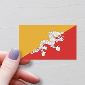 Sticker drapeau du Bhoutan, Stickers de voyage en vinyle, Drukpas bhoutanais, Sticker bouteille d'eau, Stickers ordinateur portable, Sticker bagage, cadeaux souvenirs - F32