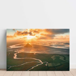 Monte Saint-Michel al atardecer | Foto aérea
