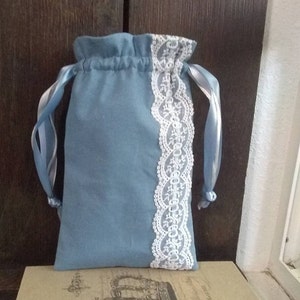 Lace Trim Linen Drawstring Bag: Eggshell Blue Tarot Pouch